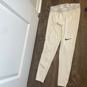 Nike pro leggings